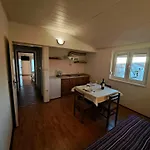 Maruna Apartman Maslenica