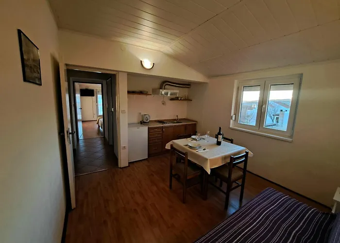 Maruna Apartment Maslenica