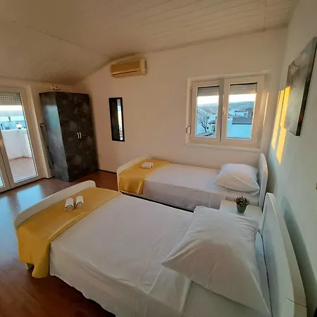 Apartman Maruna Maslenica