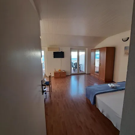 Maruna Apartman